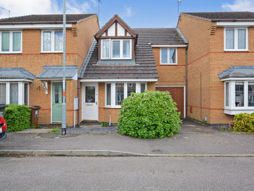 3 bed terraced house for sale in Riverstone Way, Northampton NN4 Zoopla