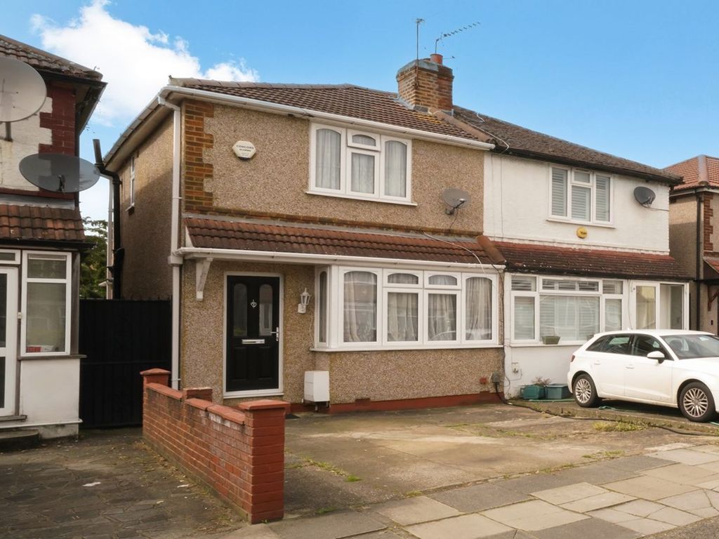 2 bed semidetached house for sale in Wood End Gardens, Northolt UB5, £