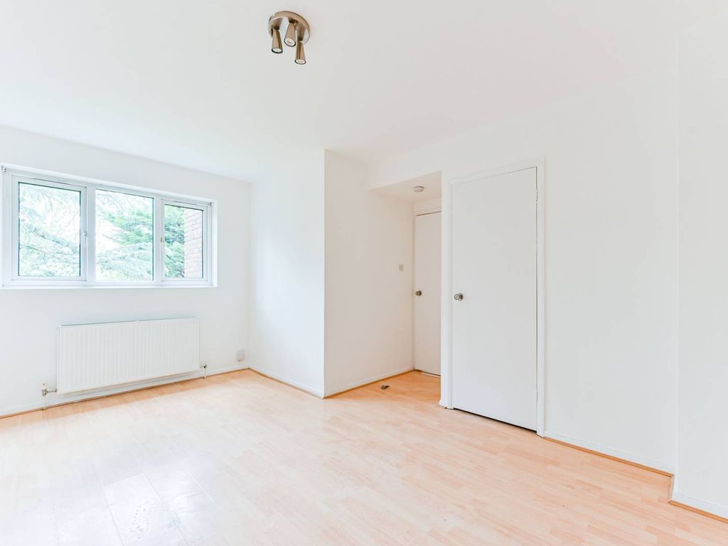 2 bed flat to rent in The Avenue, Hatch End, Pinner HA5 Zoopla