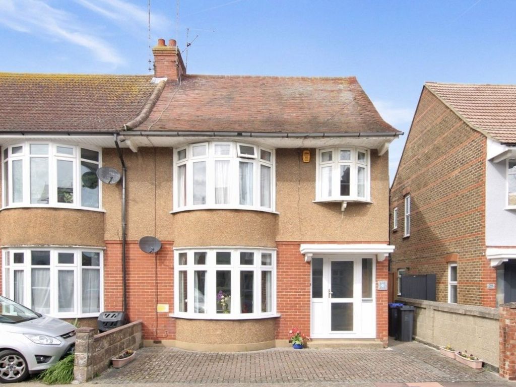 3 bed semidetached house for sale in Westbourne Avenue, Broadwater