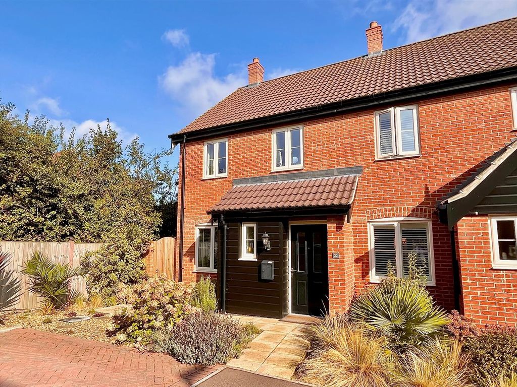 2 bed end terrace house for sale in Marsh Road, Hemsby, Great Yarmouth NR29, £243,000 Zoopla