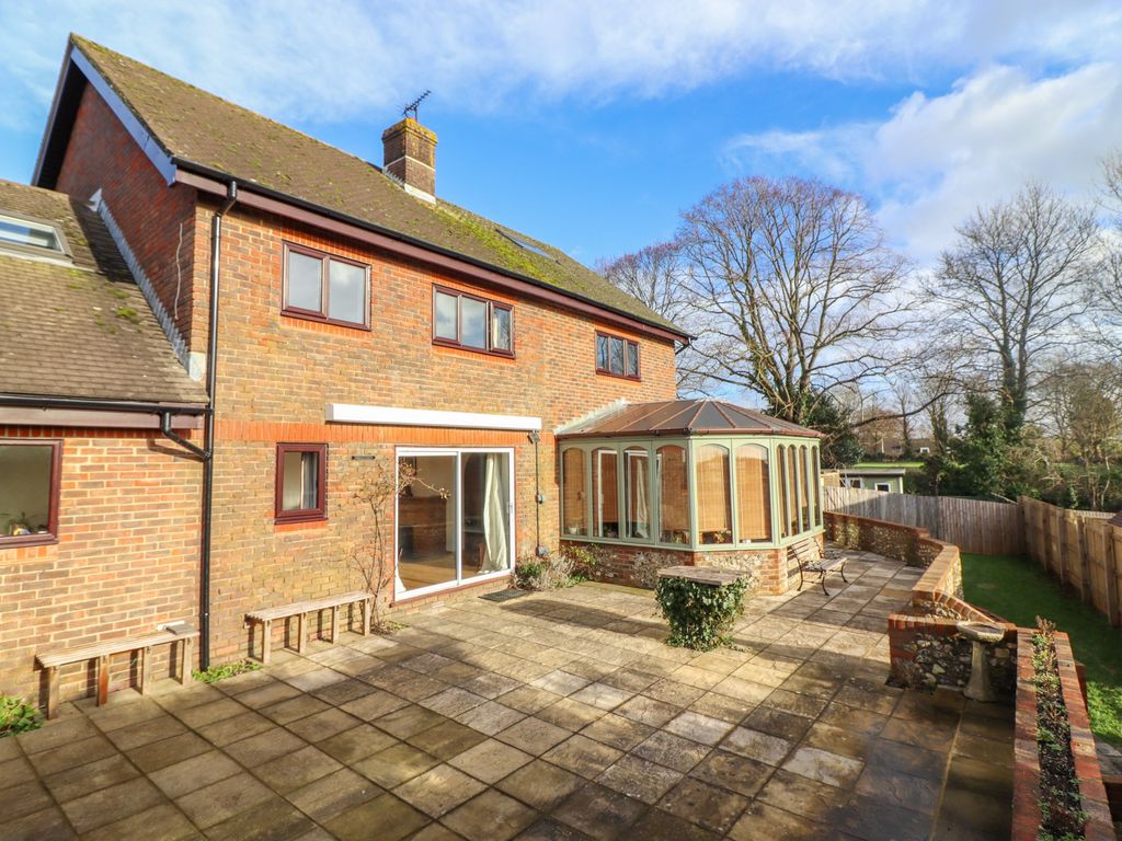 Lindley Gardens, Alresford SO24