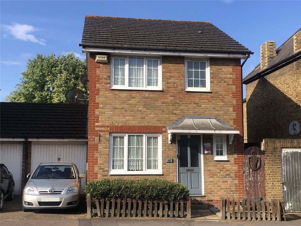 3 bed linkdetached house for sale in Kingston Road, New Malden KT3, £