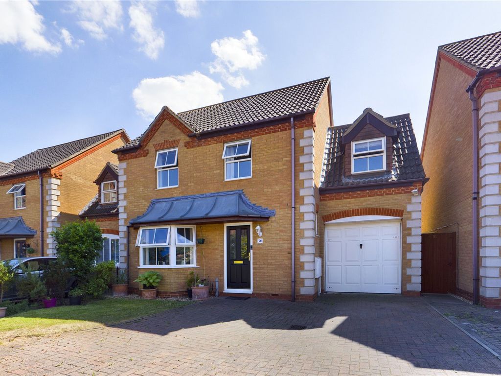 4 bed detached house for sale in Merlin Drive, Sandy, Bedfordshire SG19 Zoopla