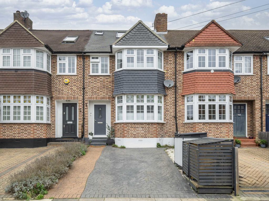 4 bed terraced house for sale in Lincoln Avenue, Twickenham TW2, £