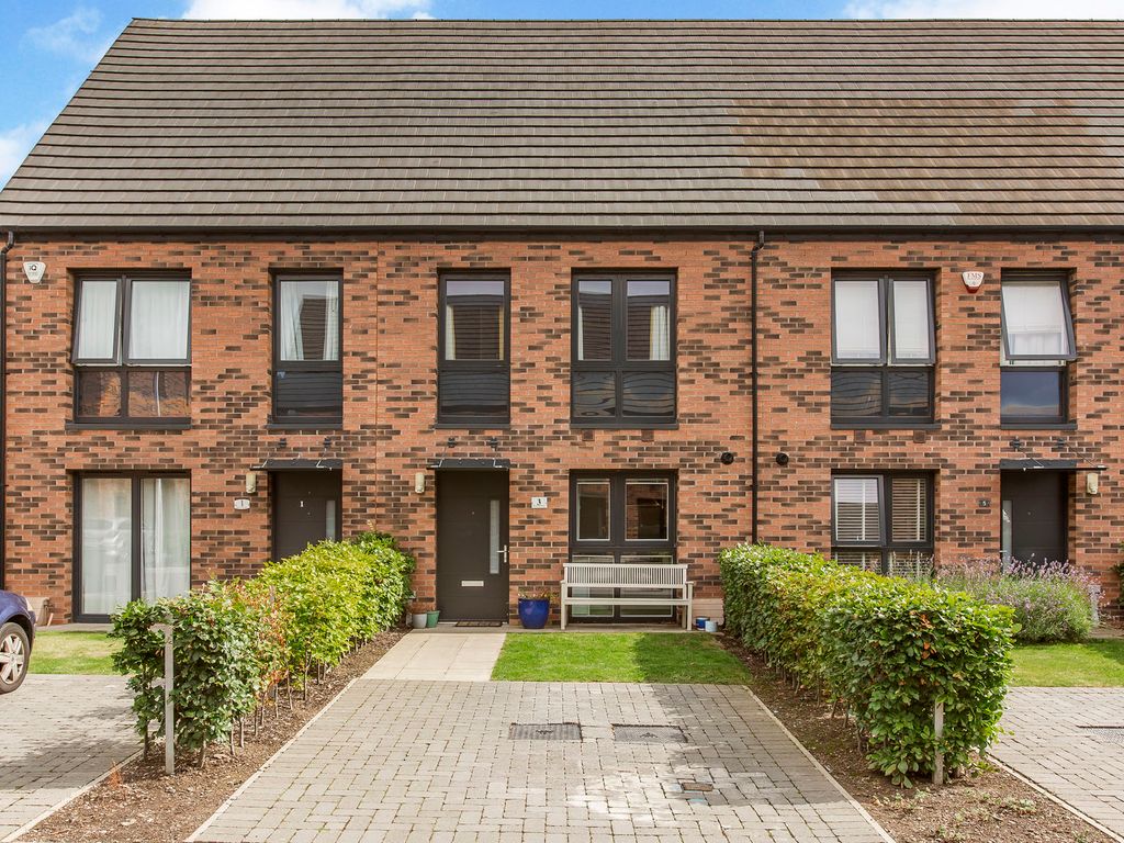3 Pennywell Place, Edinburgh EH4  