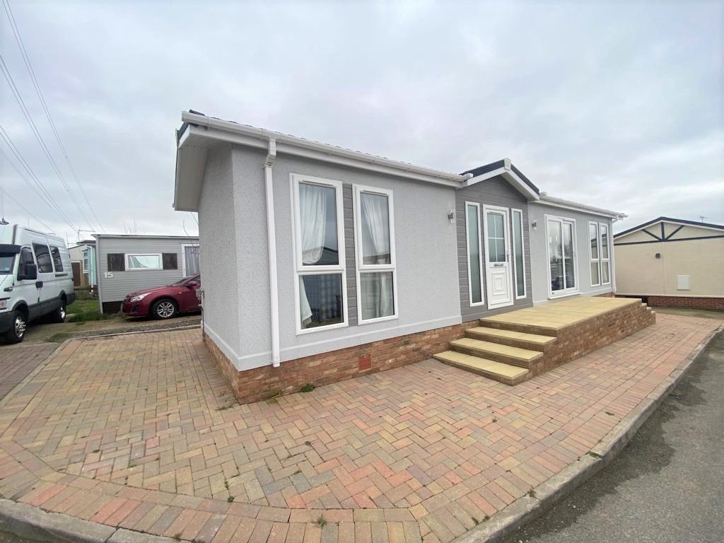 New home, 2 bed mobile/park home for sale in The Rise, Breach Barns