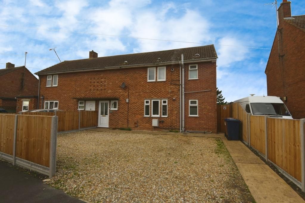 3 bed semidetached house for sale in Oldfield Avenue, Elm, Wisbech PE14, £230,000 Zoopla