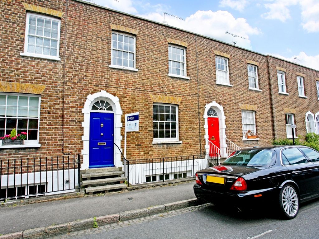 2 bed terraced house to rent in Grove Road, Windsor SL4 Zoopla