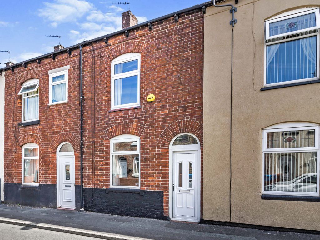 2 bed terraced house for sale in Hulton Street, Failsworth, Manchester