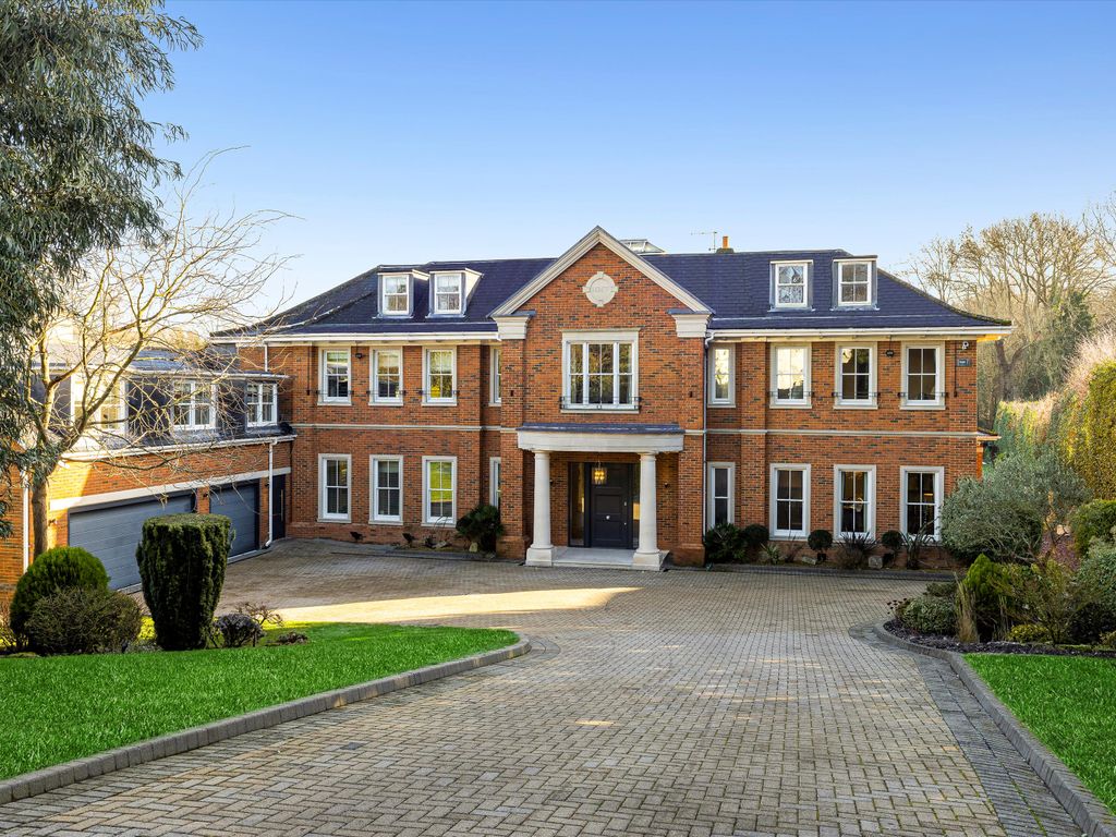 7 bed detached house for sale in Birds Hill Drive, Oxshott, Leatherhead