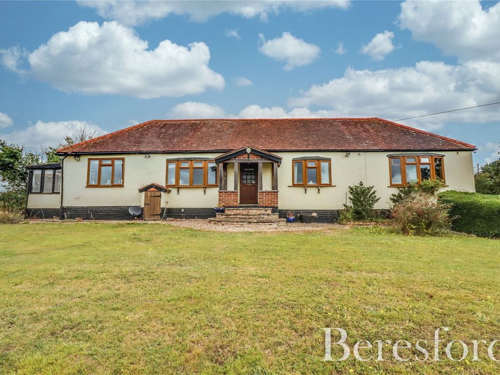 4 bed bungalow for sale in Petches Bridge, Finchingfield CM7, £600,000 Zoopla