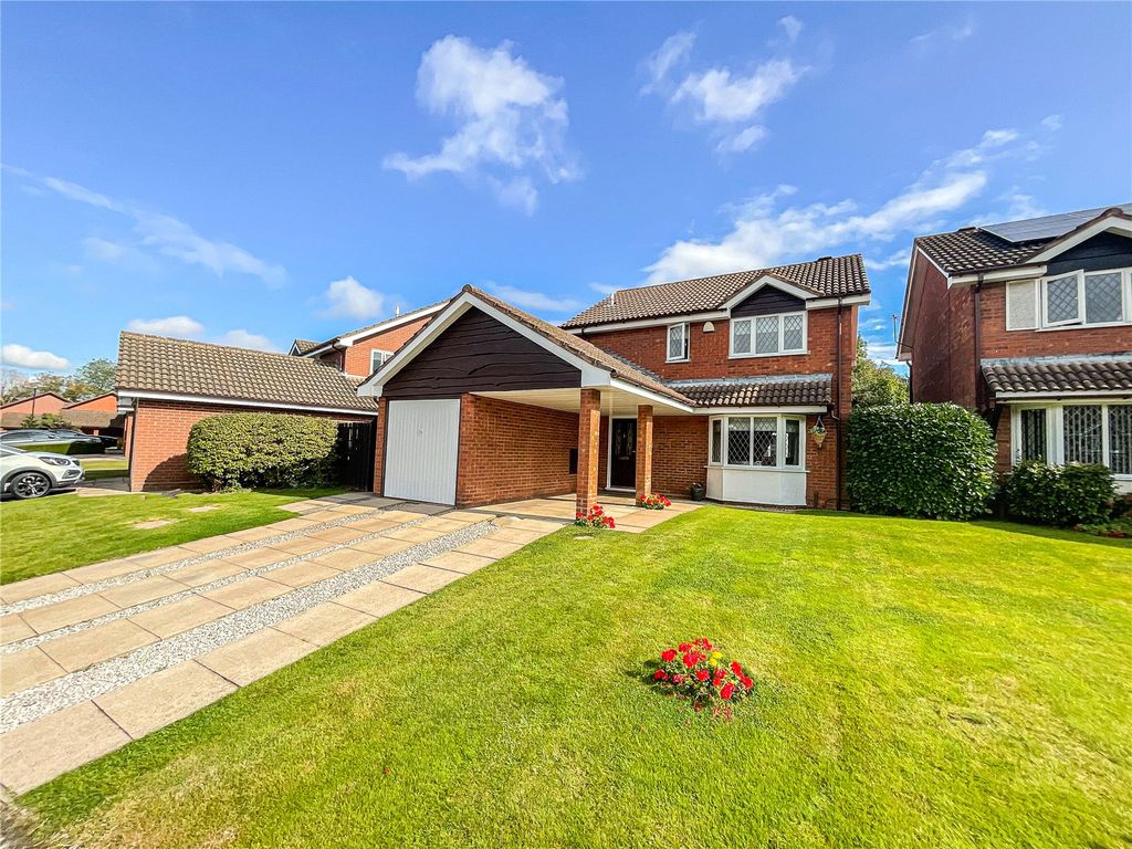 4 Bed Detached House For Sale In Balmoral Road Sutton Coldfield West 4-bed-detached-house-for-sale-in-balmoral-road-sutton-coldfield-west