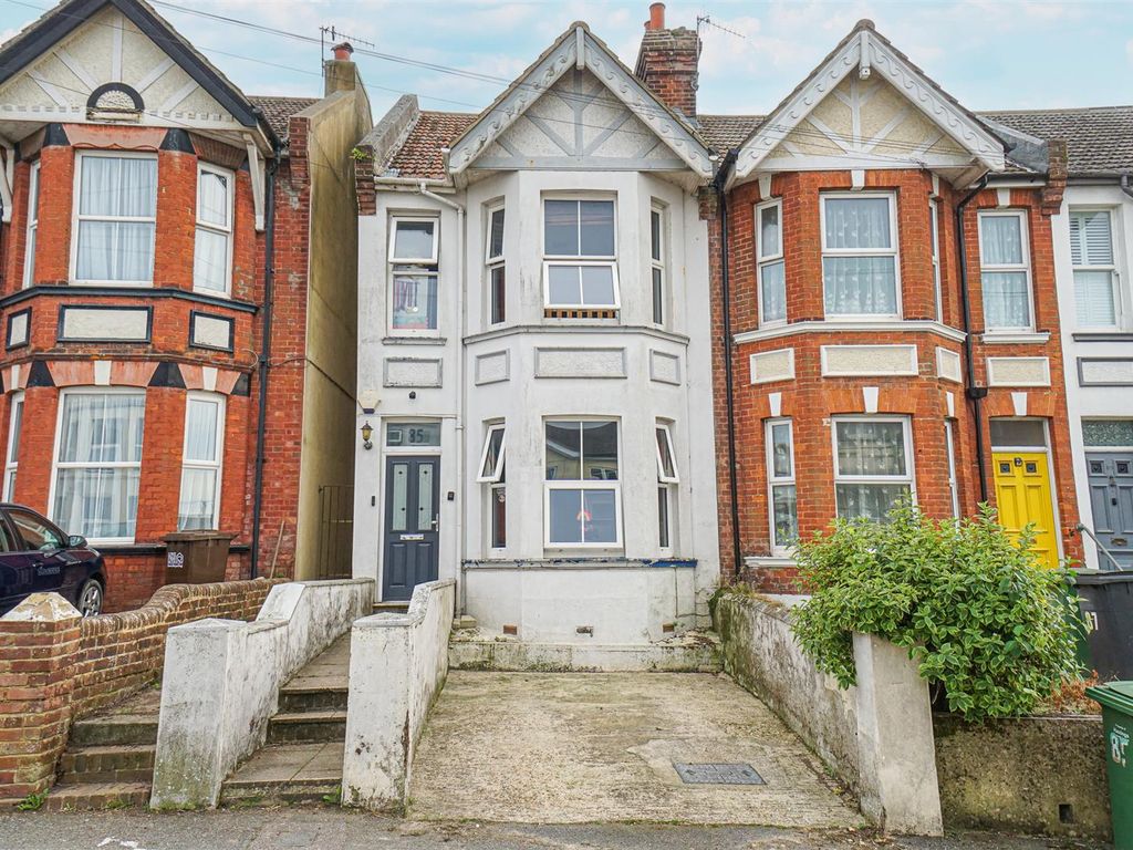 3 bed end terrace house for sale in Alfred Road, Hastings TN35, £