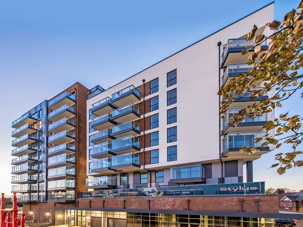 1 bed flat to rent in The Stylus, Hayes UB3, £1,700 pcm Zoopla