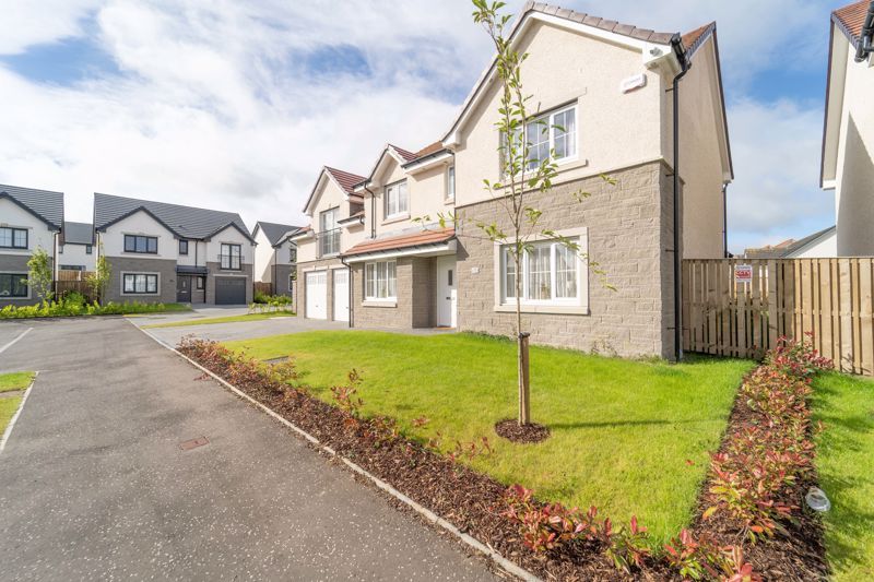 5 bed detached house for sale in West Kip Walk, Murieston, Livingston EH54 Zoopla