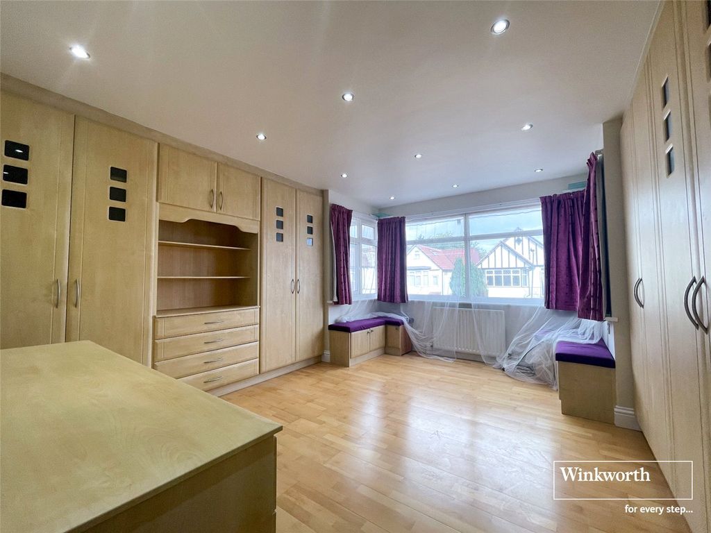 4 bed semidetached house to rent in Sudbury Avenue, Wembley HA0 Zoopla
