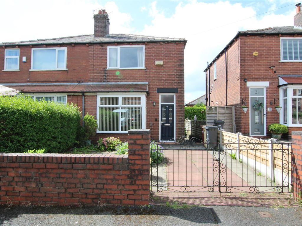 2 bed semidetached house for sale in Kingscourt Avenue, Bolton BL1, £