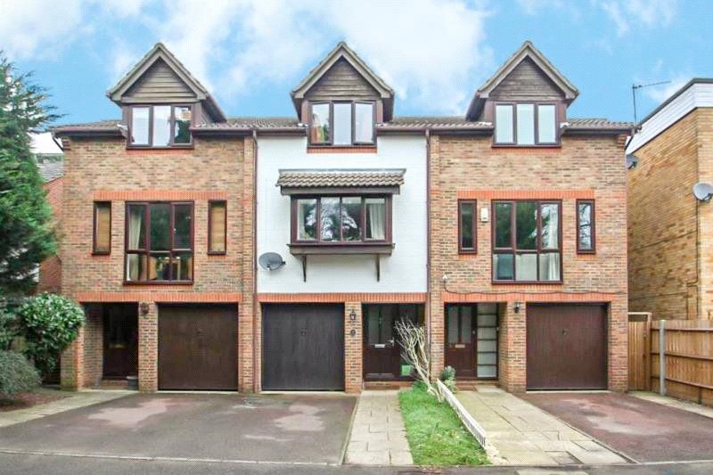 4 bed terraced house for sale in Knowle Gardens, West Byfleet, Surrey