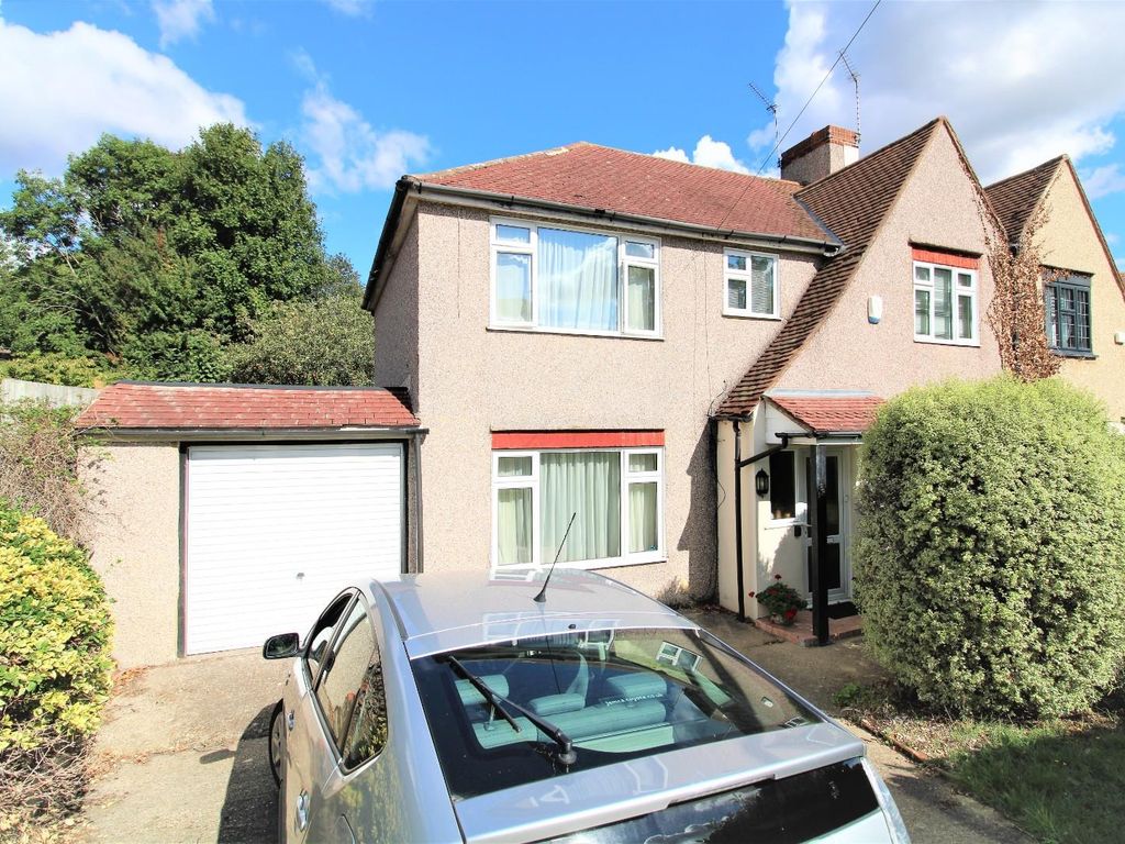 4 bed semidetached house for sale in Martens Avenue, Bexleyheath DA7 Zoopla