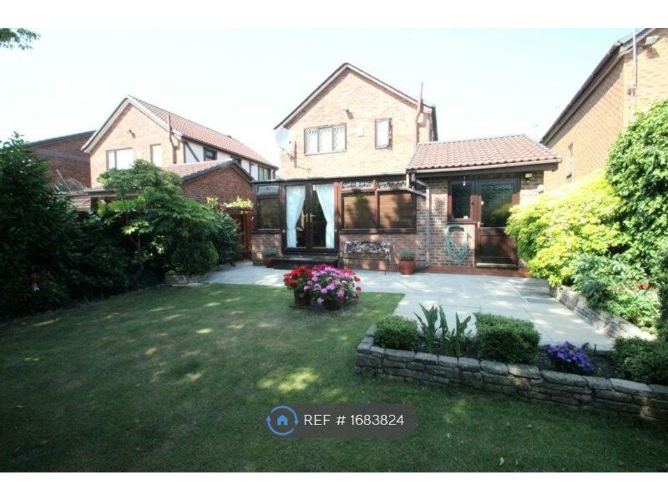 3 bed terraced house to rent in Dorchester Drive, Manchester M23 Zoopla