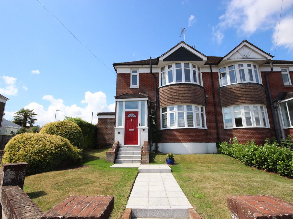 3 bed semidetached house for sale in Stakes Hill Road, Waterlooville