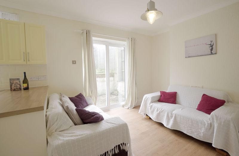 4 bed property for sale in Bevendean Crescent, Brighton BN2 Zoopla