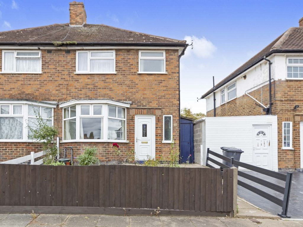 3 bed semidetached house for sale in Tollemache Avenue, Leicester LE4