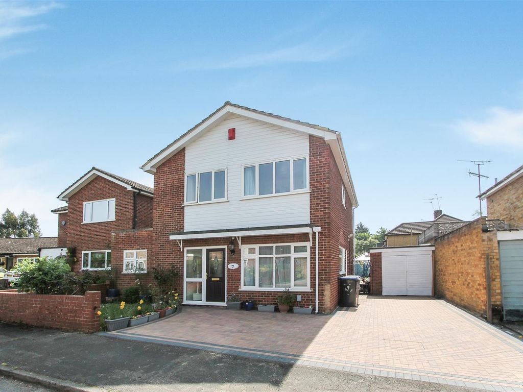 4 bed detached house for sale in Wellands, Hatfield AL10 Zoopla