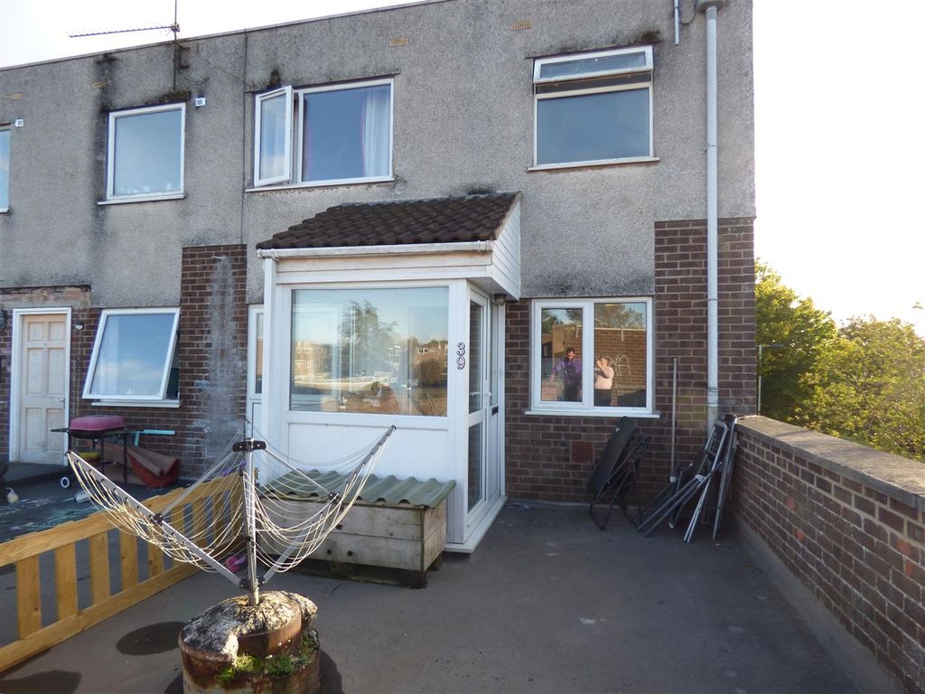 3 bed flat to rent in Abbotswood, Yate, Bristol BS37 Zoopla