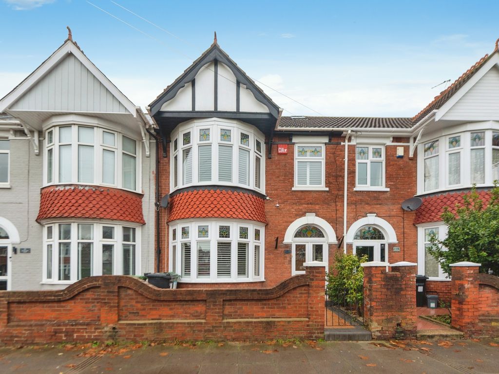 5 bed terraced house for sale in Kensington Road, Portsmouth, Hampshire
