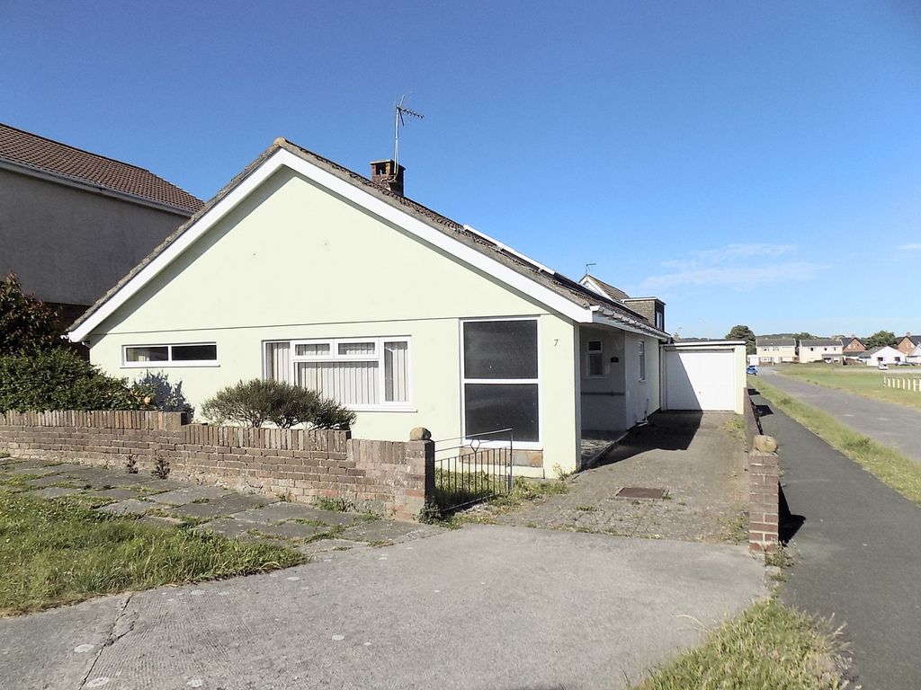 2 bed detached bungalow for sale in De Granville Close, Porthcawl