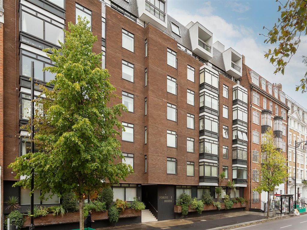 4 bed flat for sale in Sloane Street, London SW1X, £3,695,000 Zoopla