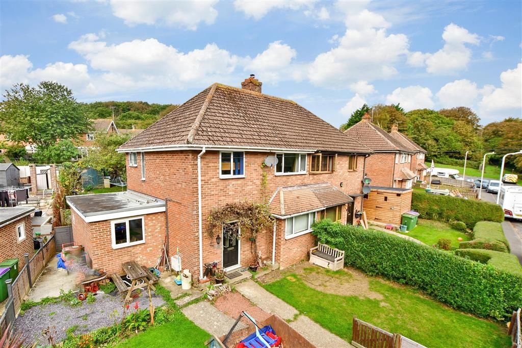 3 bed semidetached house for sale in Springfield Way, Seabrook, Hythe