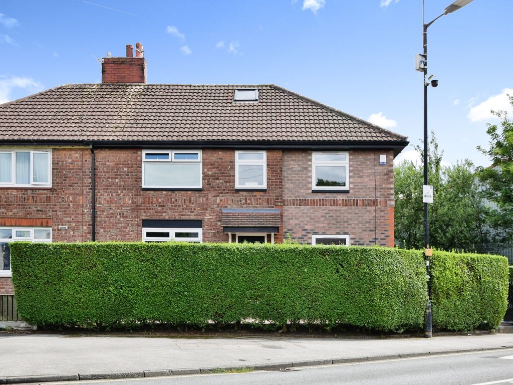 4 bed semidetached house for sale in Craven Road, Broadheath