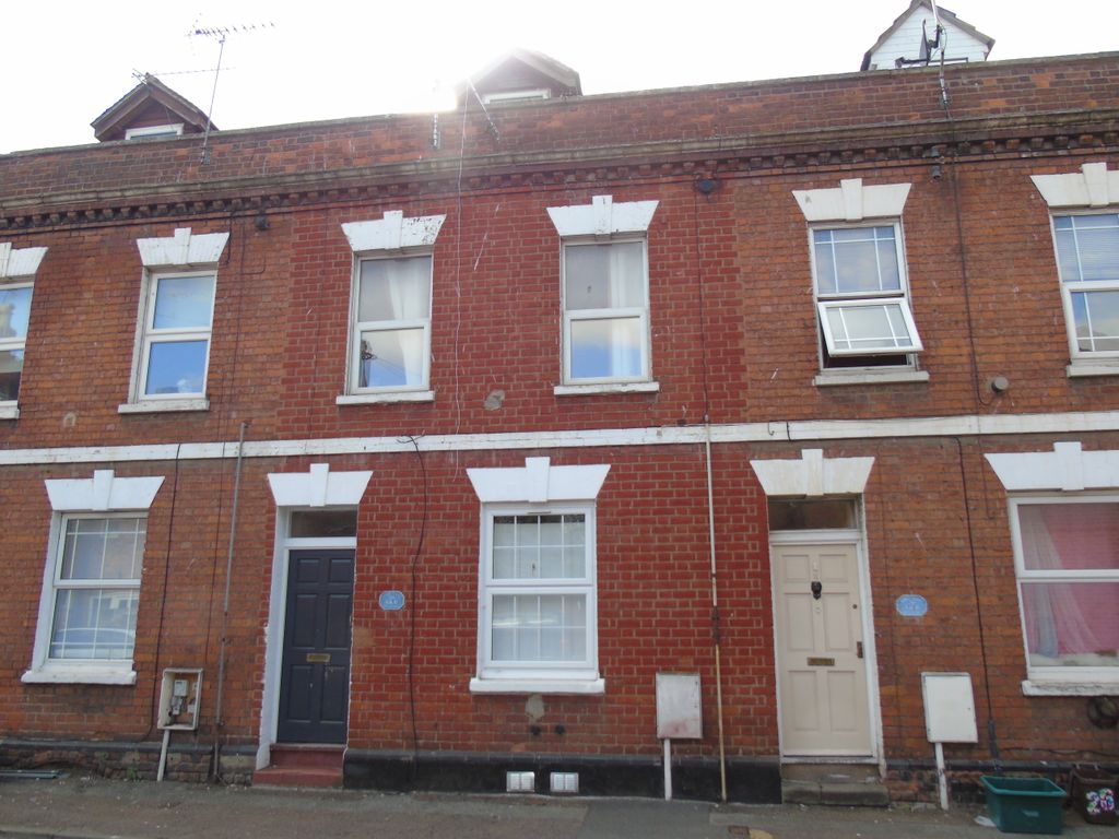 1 bed flat for sale in Russell Street, Gloucester GL1, £119,995 Zoopla