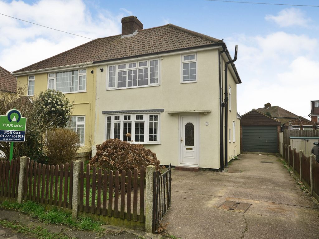 3 bed semidetached house for sale in Cornwallis Avenue, Aylesham