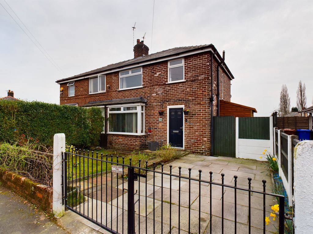 3 bed semidetached house for sale in Wilton Road, Crumpsall