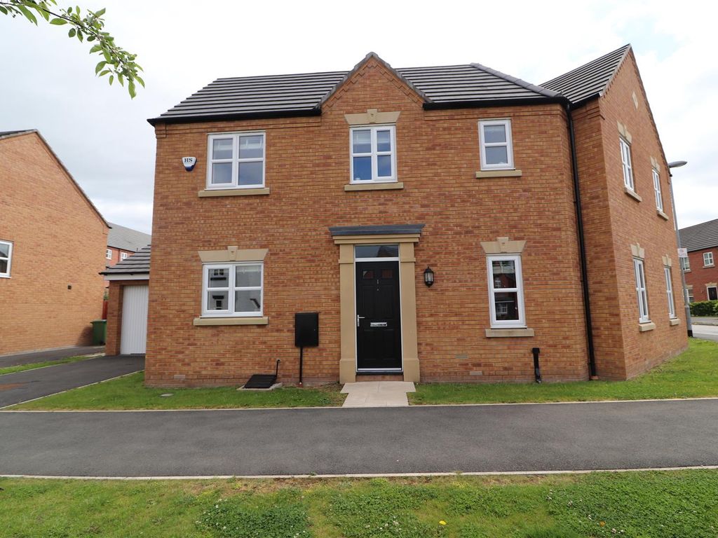 3 bed semidetached house for sale in Steers Close, Edgewater Park
