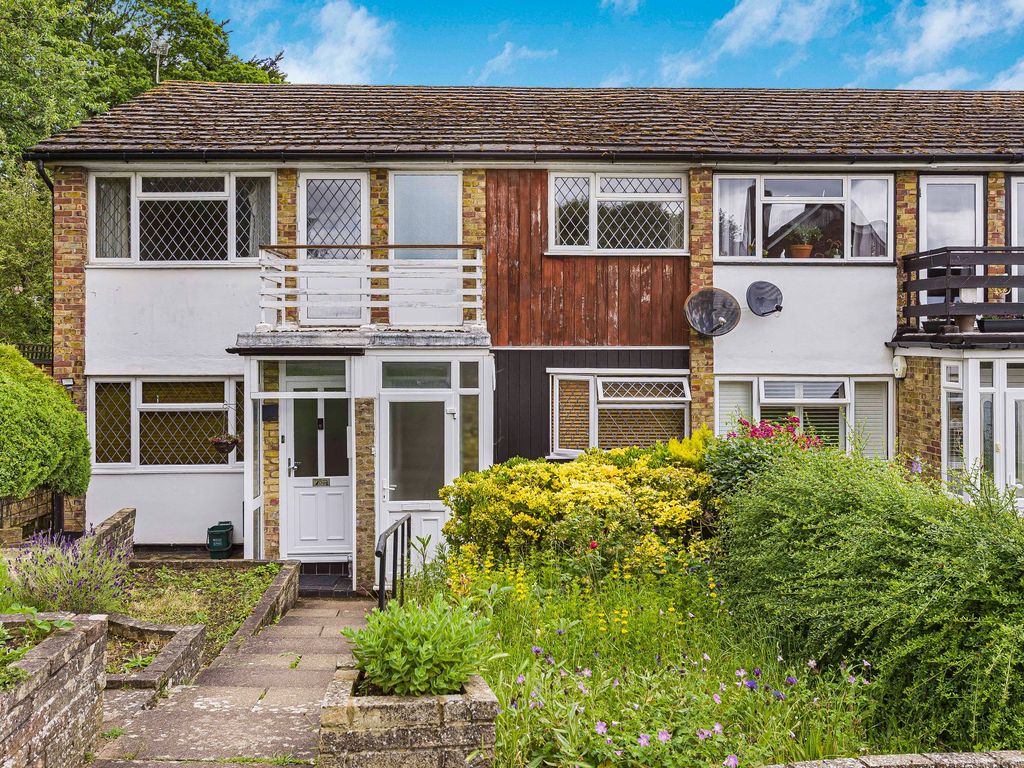 2 bed property for sale in Church Close, Cuffley, Potters Bar EN6, £