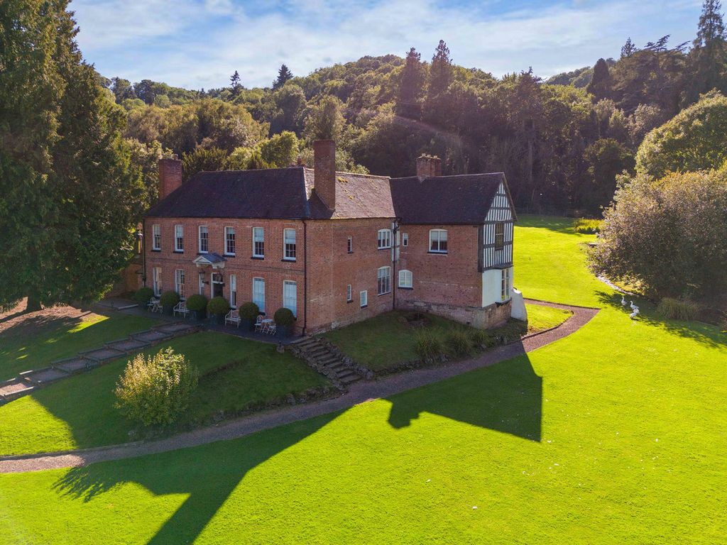 7 bed country house for sale in Church Drive, Shelsley Walsh