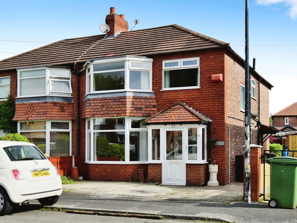4 bed semidetached house for sale in Downs Drive, Timperley