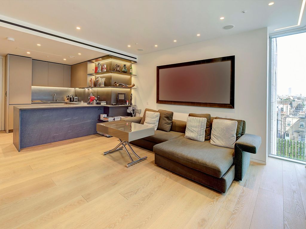 Buckingham Palace Road, Victoria, London SW1W