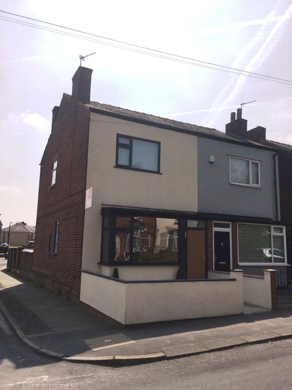 2 bed semidetached house for sale in Hazelhurst Road, Manchester