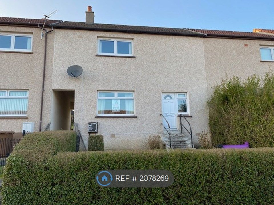 3 bed terraced house to rent in Hamilton Crescent, Stevenston KA20, £