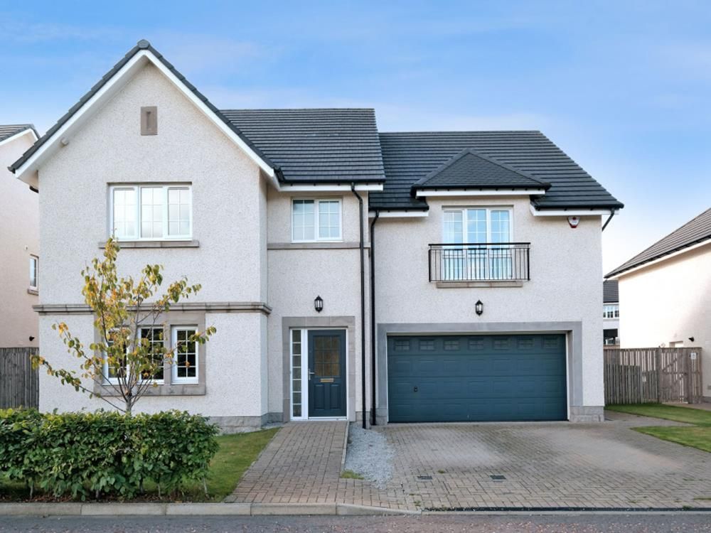 5 bed detached house to rent in Murtle Den Gardens, Milltimber