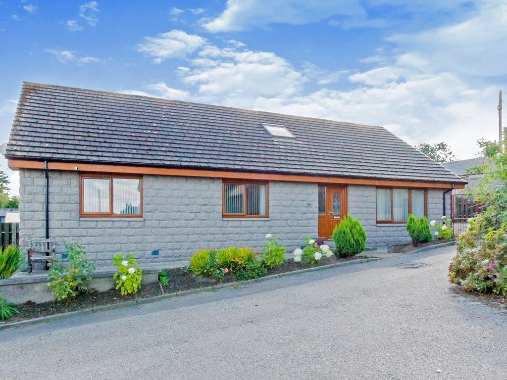 5 bed detached house for sale in High Street, New Pitsligo, Fraserburgh