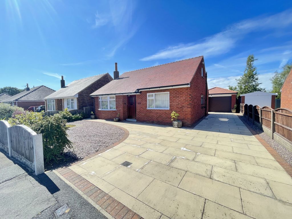 2 bed bungalow for sale in Greenway, Penwortham PR1 Zoopla