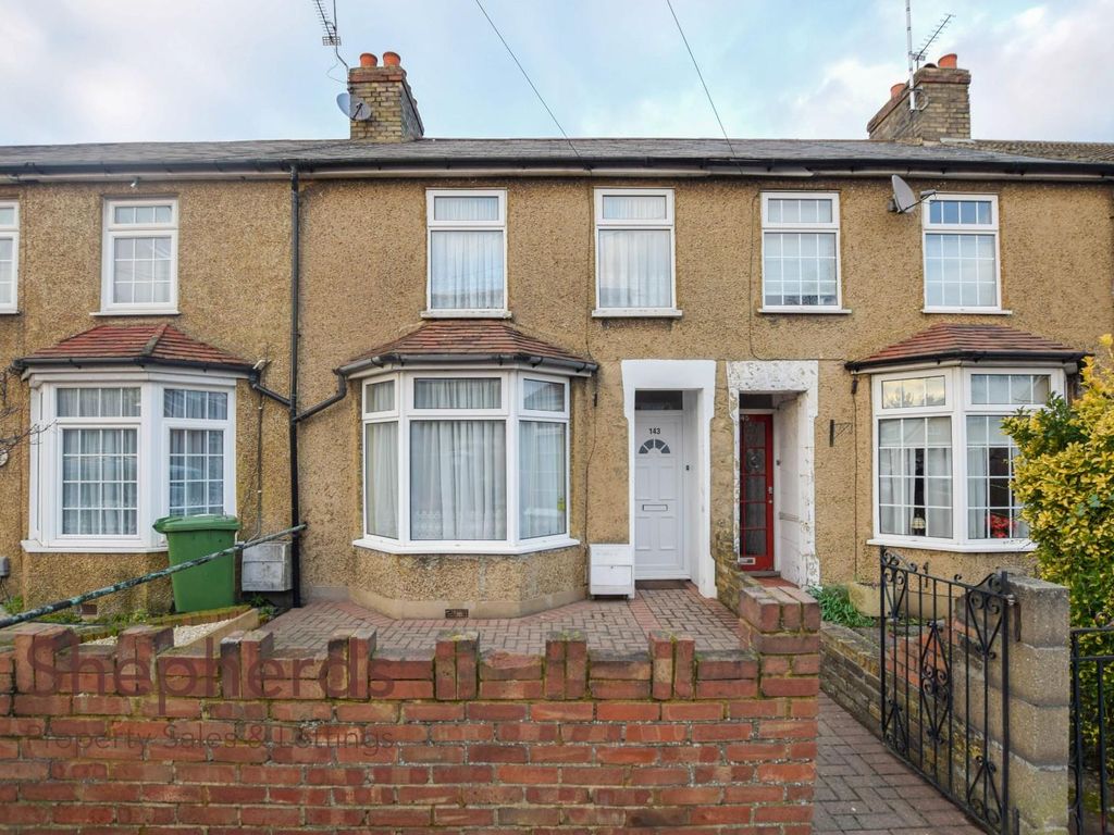 3 bed terraced house for sale in Windmill Lane, Cheshunt, Waltham Cross