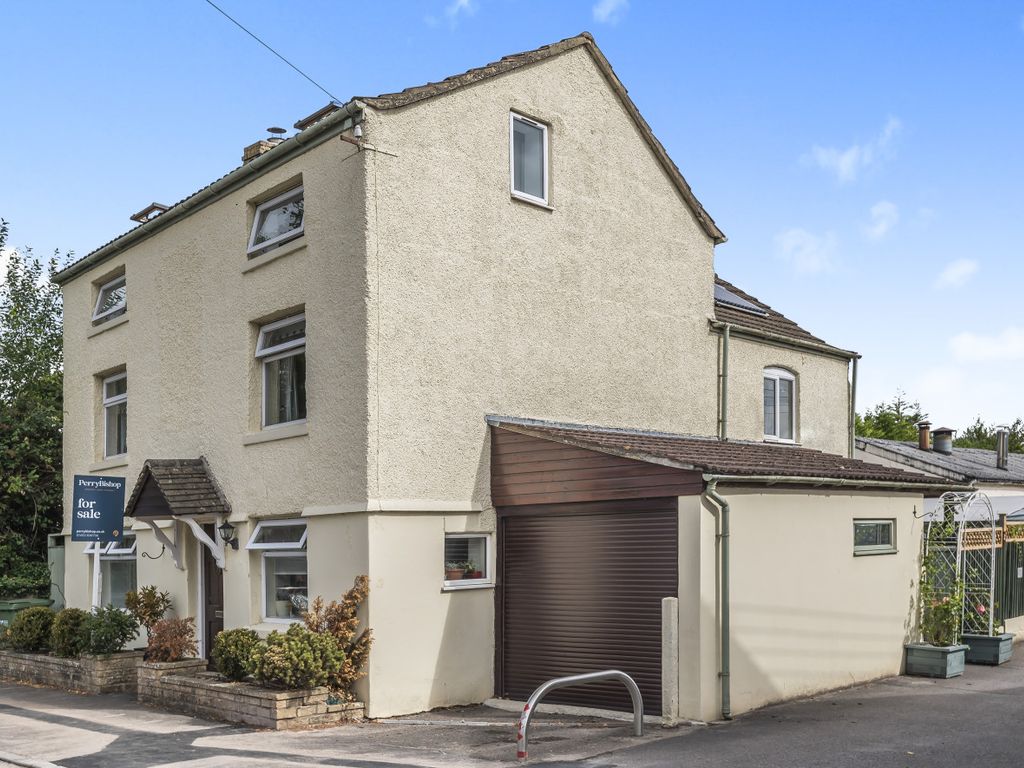 5 bed detached house for sale in Church Street, Kings Stanley